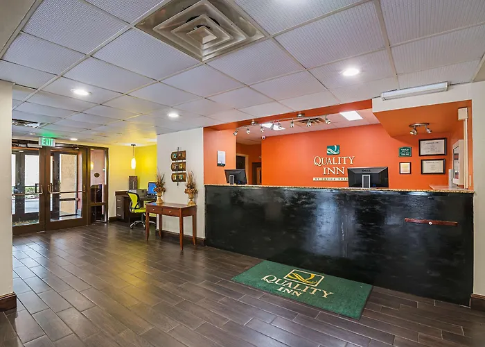 Quality Inn Airport - Southeast