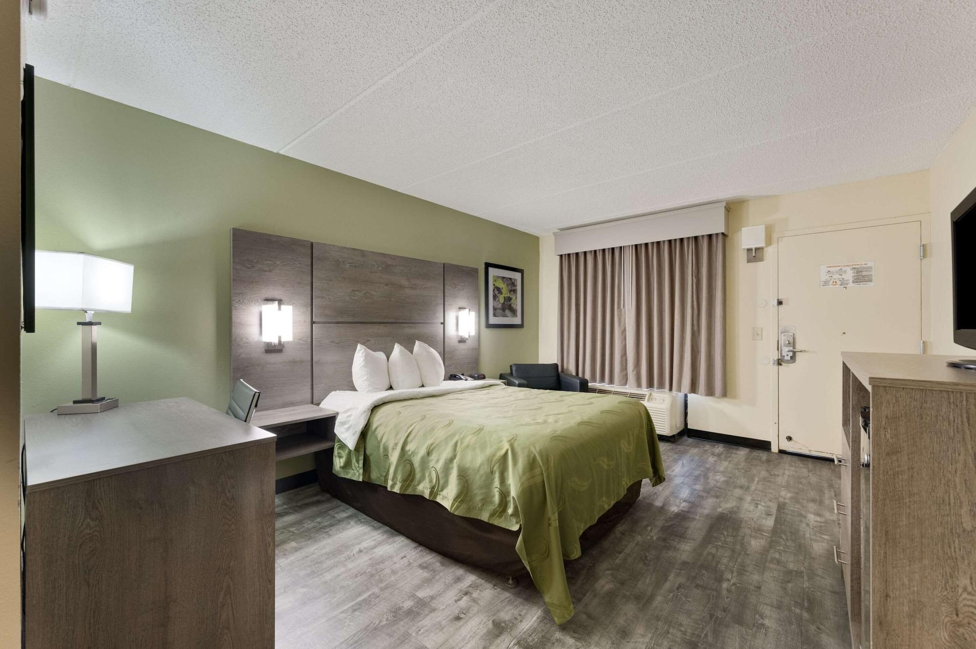 Quality Airport - Southeast 2* Irondale