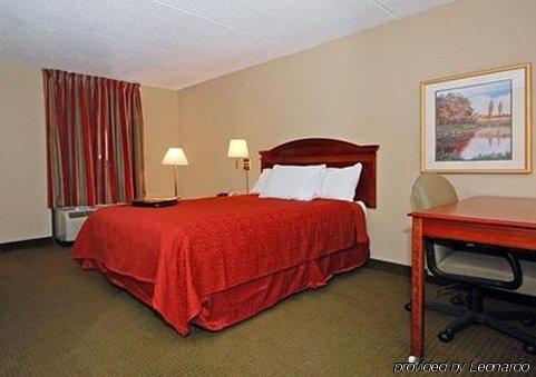 Quality Airport - Southeast Irondale