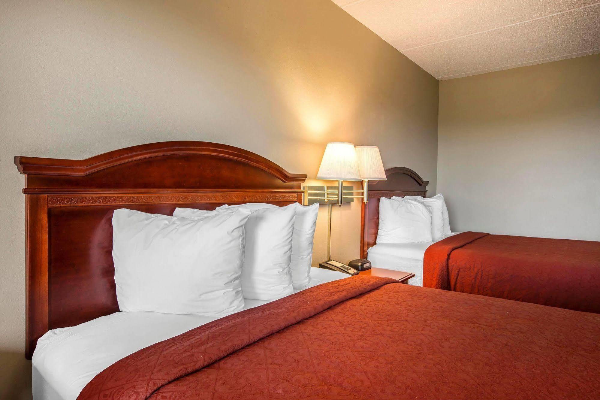 Quality Airport - Southeast 2* Irondale